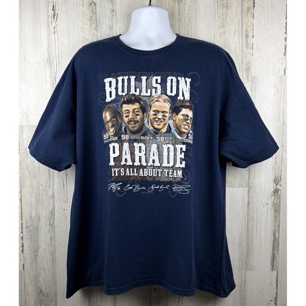 NFL Texans Bulls On Parade Ryans, Cushing, Barwin & Reed T-Shirt 2XL (26”x30”)